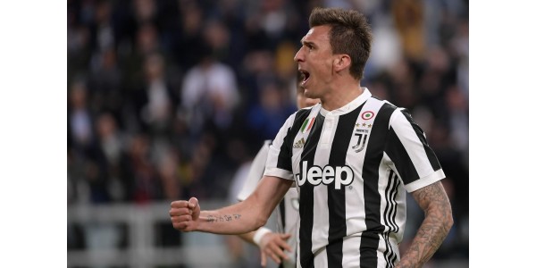 La Juventus abandonó a Mario Mandžukić
